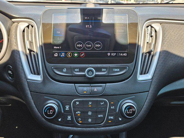 2022 Chevrolet Malibu FWD LT