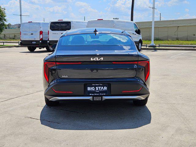 2025 Kia K4 LXS