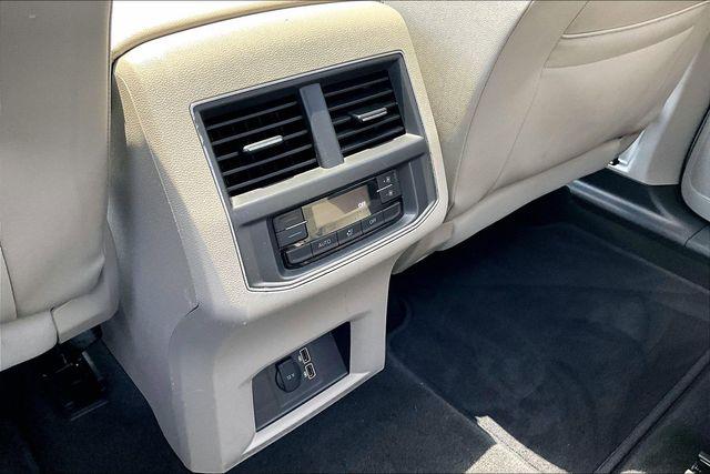 2019 Volkswagen Atlas 3.6L V6 SE w/Technology