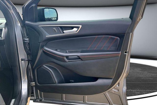 2023 Ford Edge ST-Line