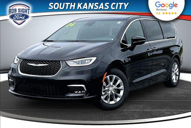 2026 Chrysler Pacifica Limited for sale in Kansas City, MO