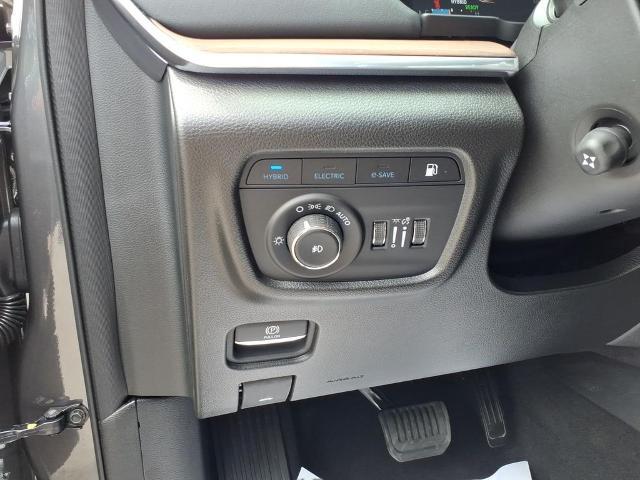 2024 Jeep Grand Cherokee Summit