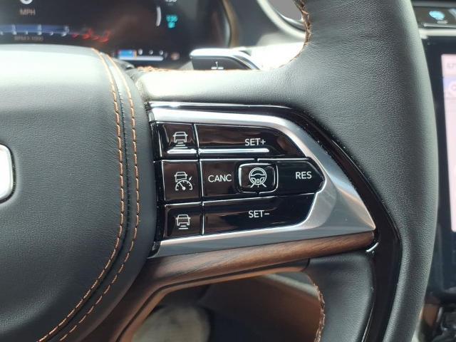 2024 Jeep Grand Cherokee Summit