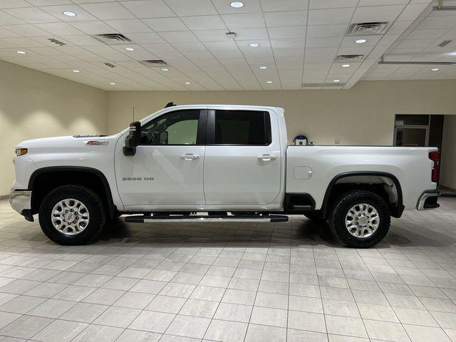 2024 Chevrolet Silverado 2500HD 4WD Crew Cab Standard Bed LT