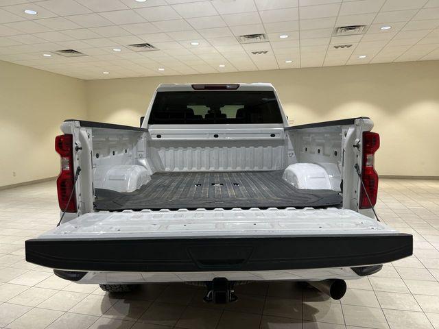 2024 Chevrolet Silverado 2500HD 4WD Crew Cab Standard Bed LT