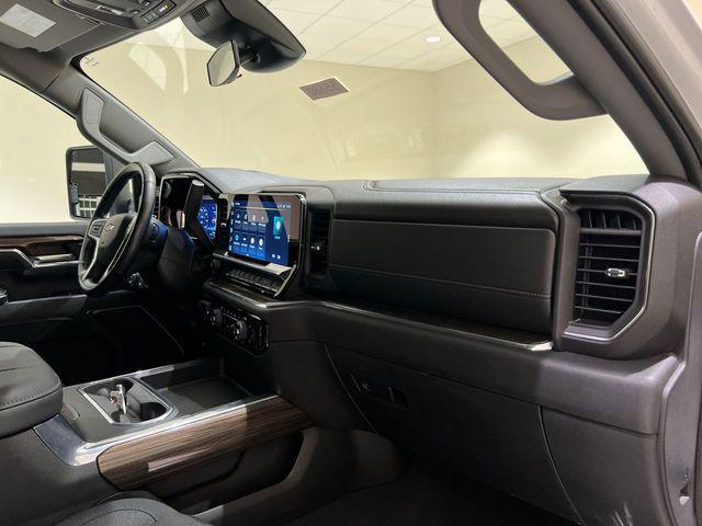 2024 Chevrolet Silverado 2500HD 4WD Crew Cab Standard Bed LT