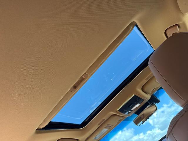 2025 Lexus ES 300h Base