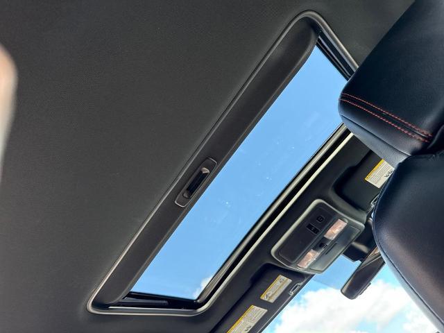 2023 Nissan Frontier Crew Cab PRO-X 4x2