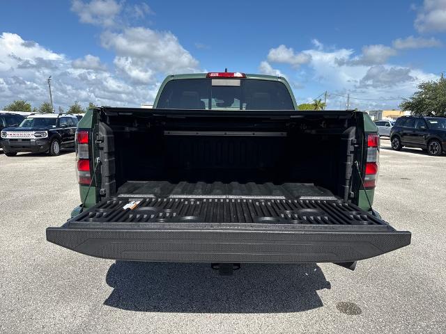 2023 Nissan Frontier Crew Cab PRO-X 4x2