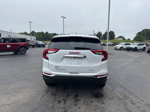 2024 GMC Terrain AWD SLT