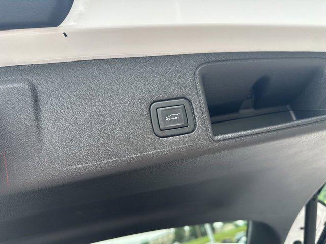 2024 GMC Terrain AWD SLT