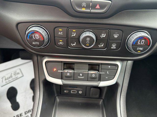 2024 GMC Terrain AWD SLT