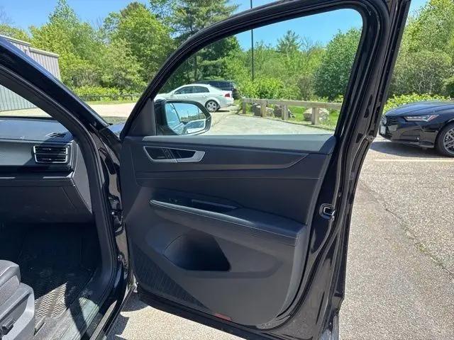 2024 Volkswagen Atlas Cross Sport 2.0T SEL Premium R-Line