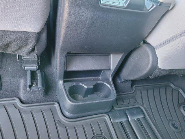 2025 Toyota Sienna LE