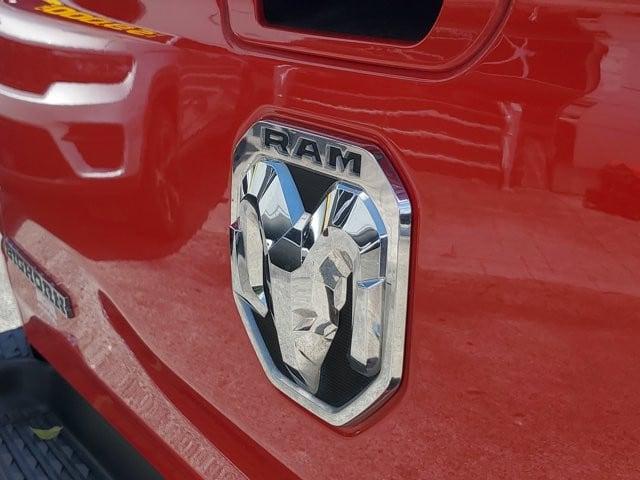 2022 Ram 1500 Big Horn Crew Cab 4x4 5'7" Box