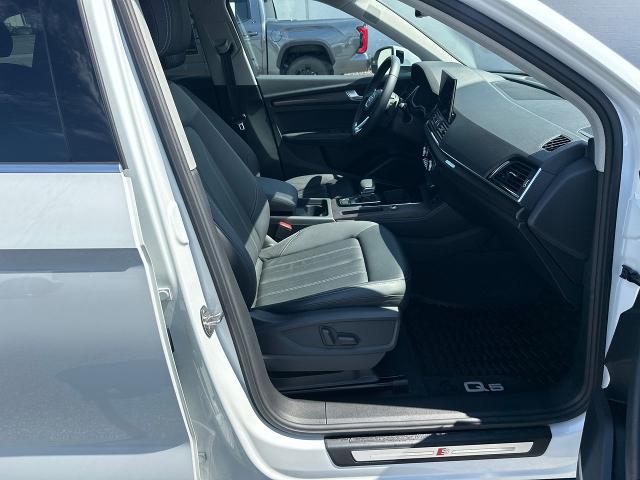 2023 Audi Q5 Premium Plus 45 TFSI S line quattro
