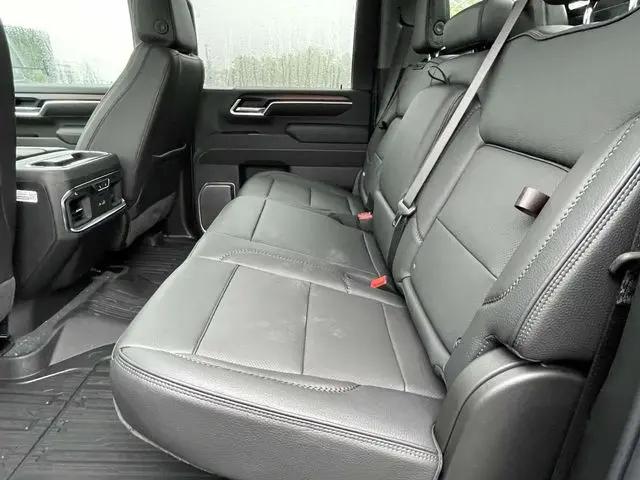 2026 GMC Sierra 3500HD Crew Cab, Long Bed, Denali Dual Rear Wheel, 4WD