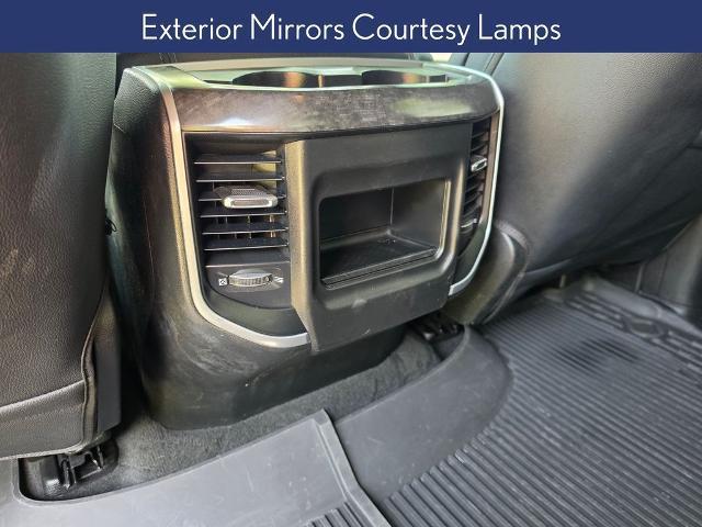 2022 Ram 1500 Big Horn Crew Cab 4x4 5'7" Box