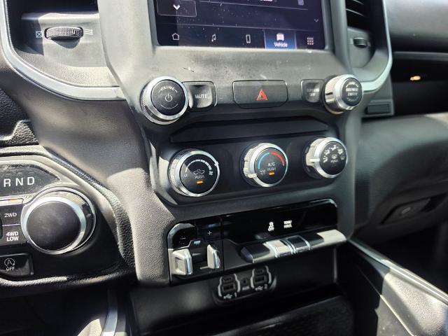 2022 Ram 1500 Big Horn Crew Cab 4x4 5'7" Box