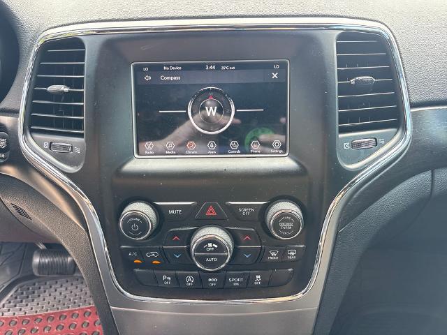 2018 Jeep Grand Cherokee Laredo E 4x2