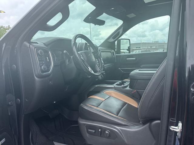2022 Chevrolet Silverado 2500HD 4WD Crew Cab Standard Bed LTZ
