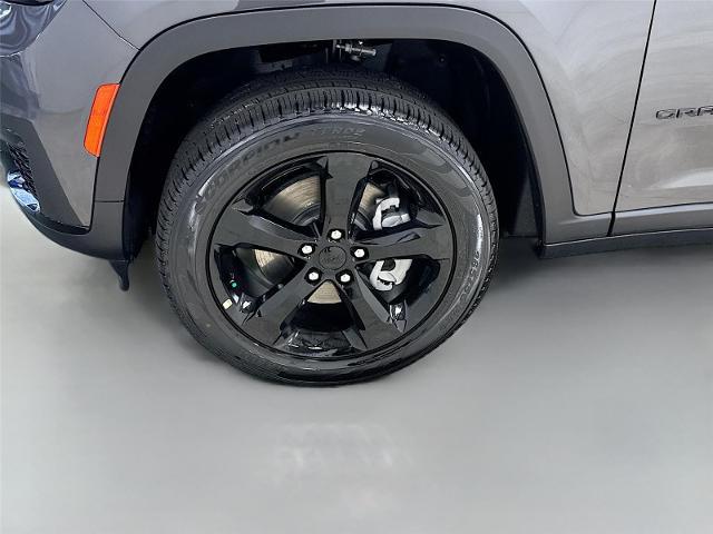 2025 Jeep Grand Cherokee L Limited 4x4