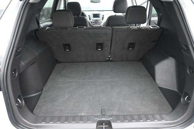 2021 Chevrolet Equinox AWD LS