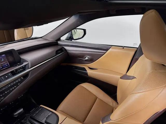 2019 Lexus ES 350 Luxury