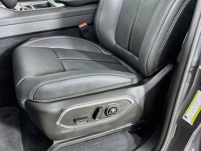 2026 Jeep Grand Wagoneer L Limited Altitude 4x4