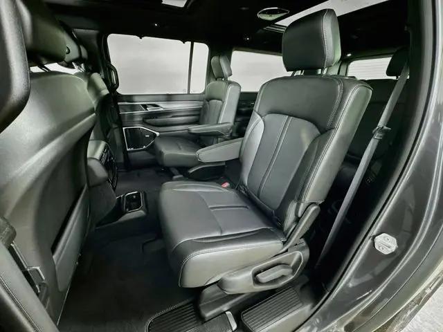 2026 Jeep Grand Wagoneer L Limited Altitude 4x4