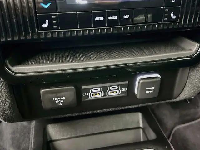 2026 Jeep Grand Wagoneer L Limited Altitude 4x4