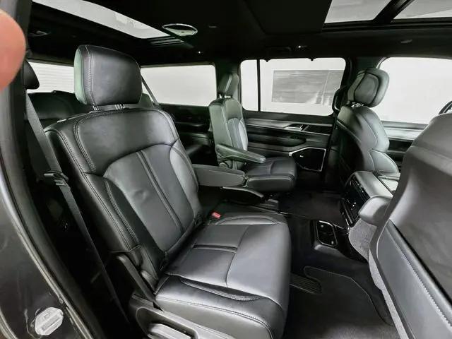 2026 Jeep Grand Wagoneer L Limited Altitude 4x4