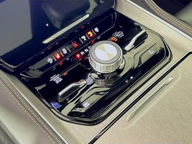 2026 Jeep Grand Wagoneer L Limited Altitude 4x4