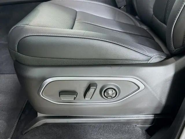 2026 Jeep Grand Wagoneer L Limited Altitude 4x4