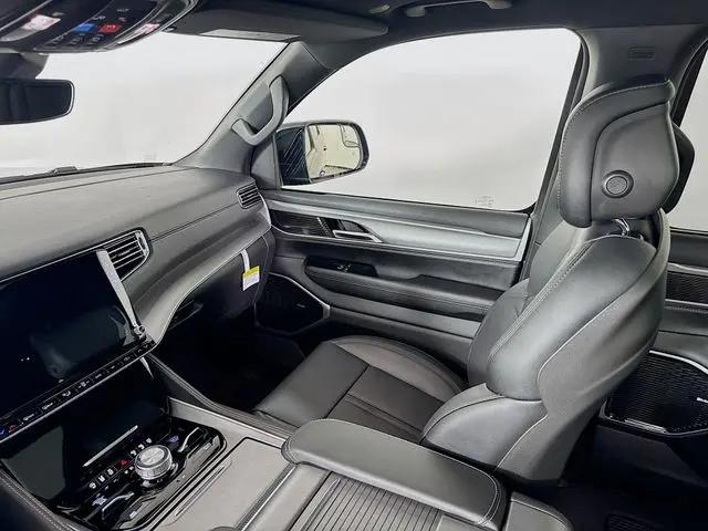 2026 Jeep Grand Wagoneer L Limited Altitude 4x4