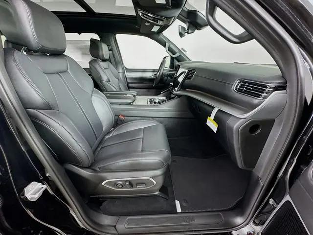 2026 Jeep Grand Wagoneer L Limited Altitude 4x4