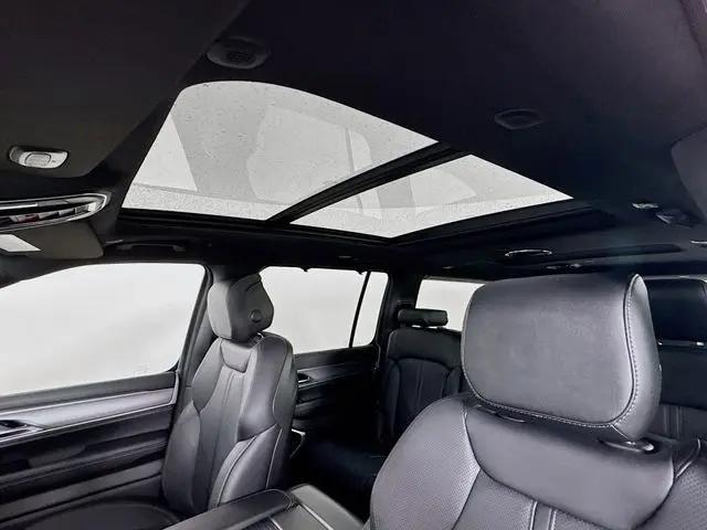 2026 Jeep Grand Wagoneer L Limited Altitude 4x4
