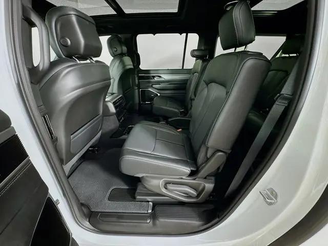 2026 Jeep Grand Wagoneer L Limited Altitude 4x4