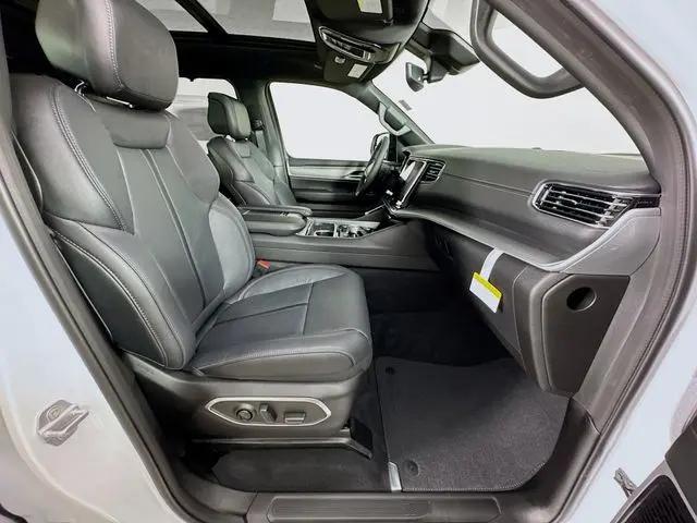 2026 Jeep Grand Wagoneer L Limited Altitude 4x4