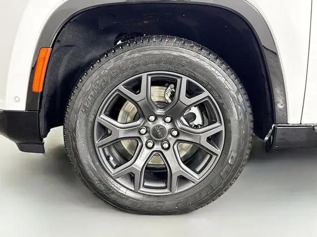 2026 Jeep Grand Wagoneer L Limited Altitude 4x4