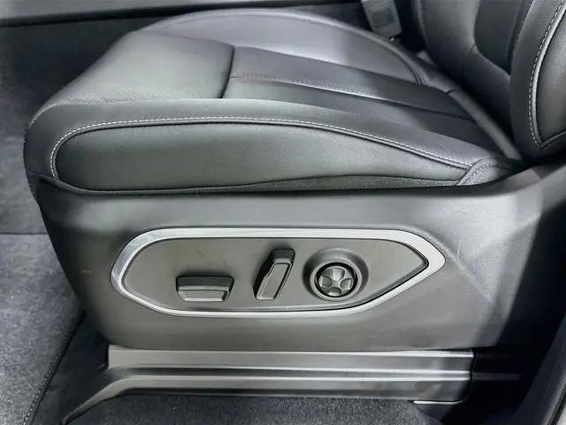 2026 Jeep Grand Wagoneer L Limited Altitude 4x4