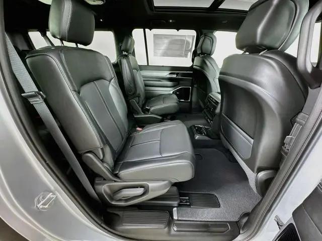 2026 Jeep Grand Wagoneer L Limited Altitude 4x4