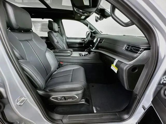 2026 Jeep Grand Wagoneer L Limited Altitude 4x4