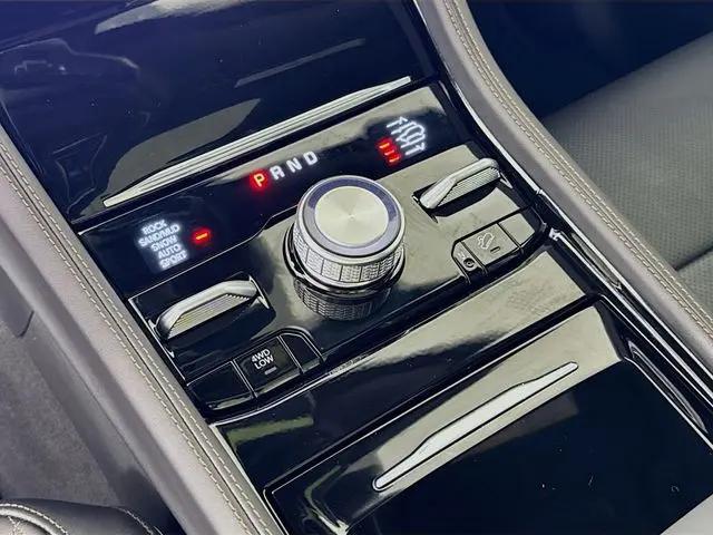 2026 Jeep Grand Cherokee Summit 4x4