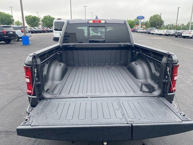 2026 Ram 1500 Rebel Crew Cab 4x4 5'7" Box