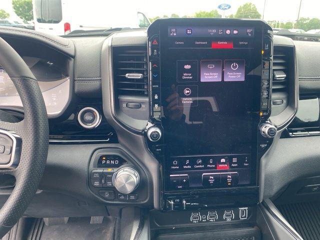 2026 Ram 1500 Rebel Crew Cab 4x4 5'7" Box