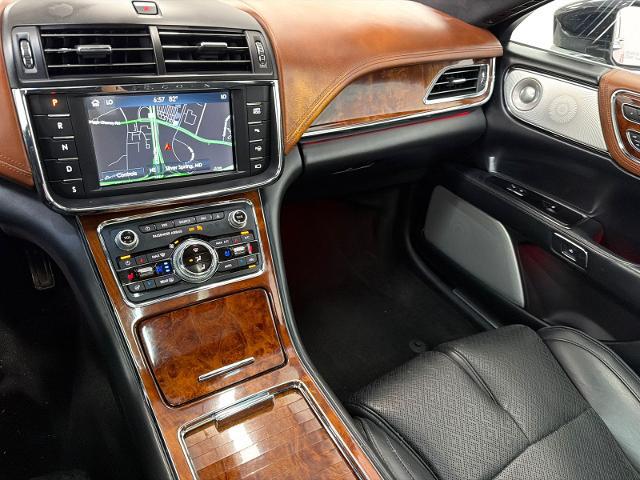 2019 Lincoln Continental Black Label