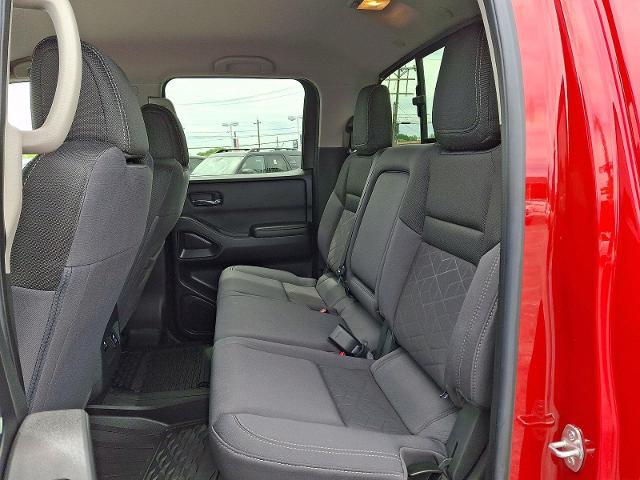 2025 Nissan Frontier Crew Cab SV 4x4