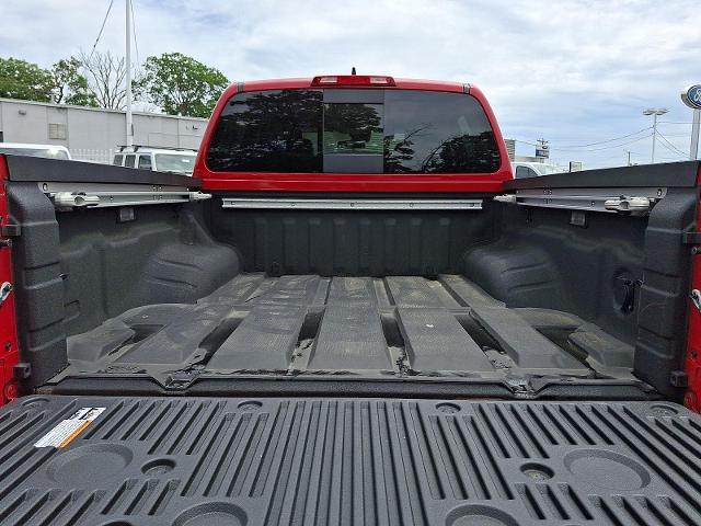 2025 Nissan Frontier Crew Cab SV 4x4