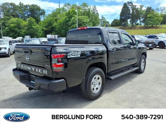 2022 Nissan Frontier Crew Cab S 4x4